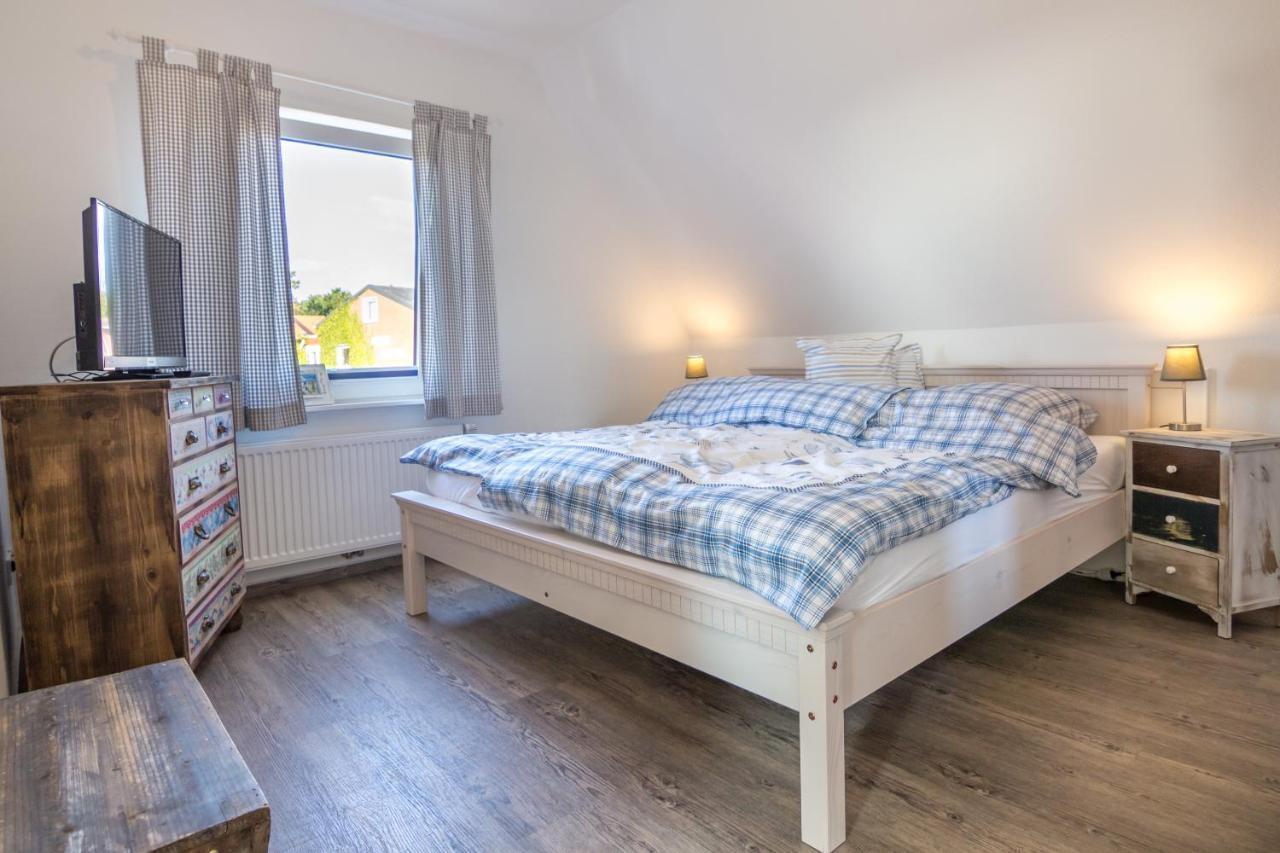 Hus Onno 4-Sterne Ferienhaus Am Suedstrand Borkum Esterno foto